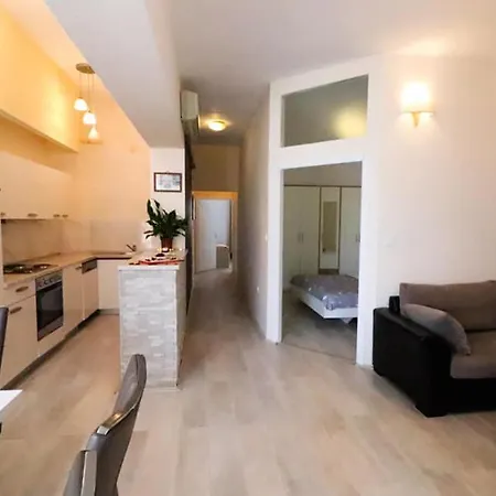 Apartman Mina Apartment *