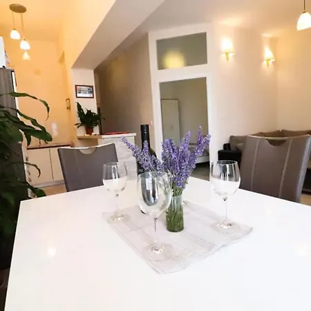 Apartman Mina Apartment Pula