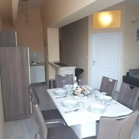 Apartment Apartman Mina